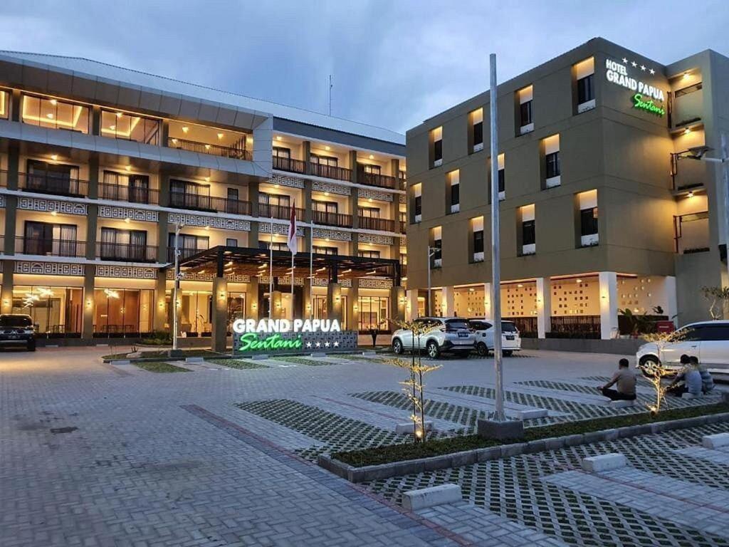 Grand Papua Hotel Sentani WEST PAPUA Eksteriør billede